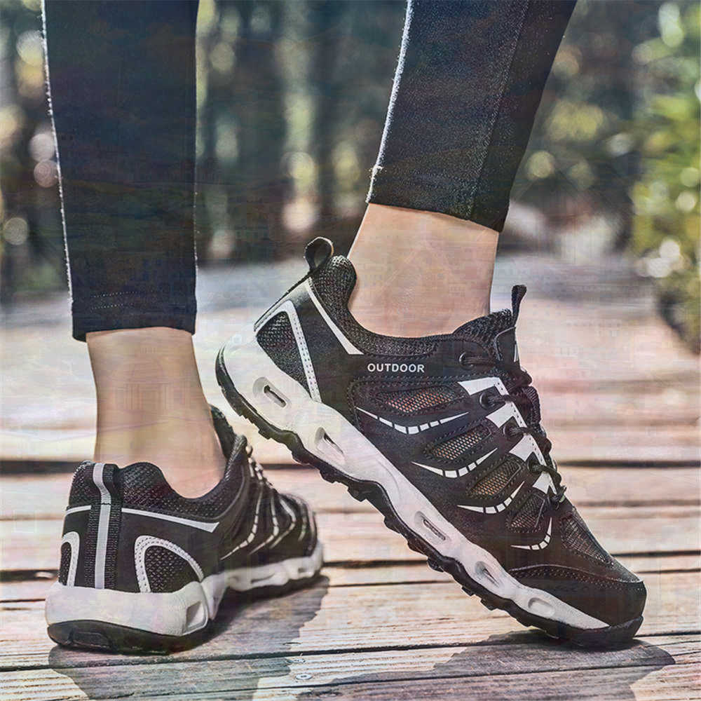 Sumer Round Tip Silver Sneaker - Information Technology Officer ulasan dan harga