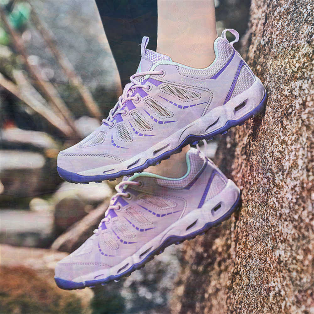 Sumer Round Tip Silver Sneaker - Information Technology Officer ulasan dan harga
